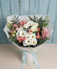 Букет цветов из:  Розы, Лизиантусы и Хризантемы в Посёлке Палатка