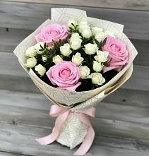 Букет цветов из:  Розы в Посёлке Палатка