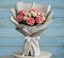 Букет цветов из:  Розы в Посёлке Палатка